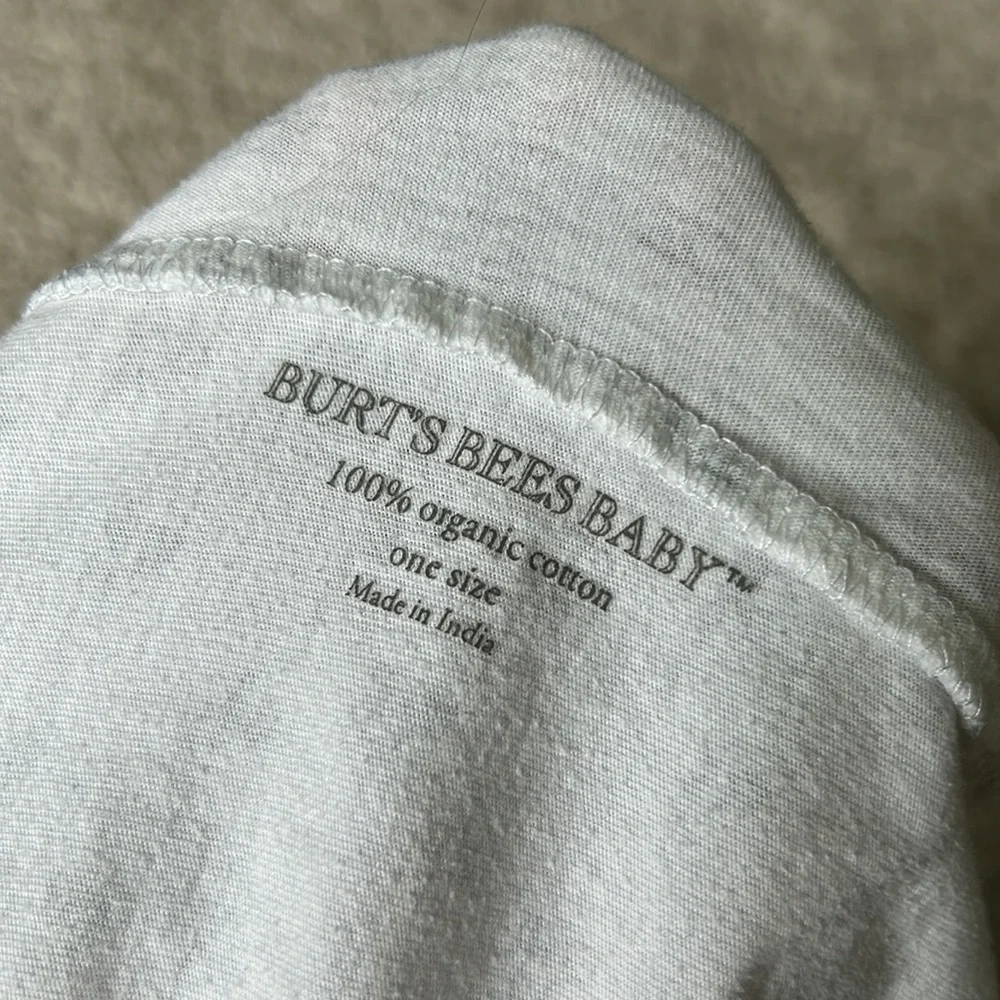 Burts Bees Bundle Bee Keeper Sleep Sack, Organic Crib Sheet & Onsie 6-12 Months - Picture 8 of 16